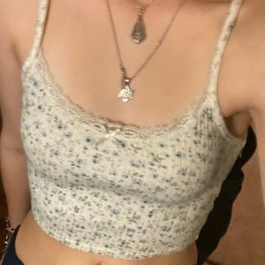Floral brandy Melville cropped tank